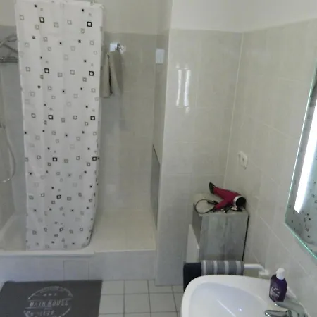 Ferienwohnung Kiko Apartmán Zornheim